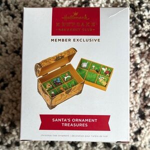 Hallmark Keepsake Gold and Green Ornament Box